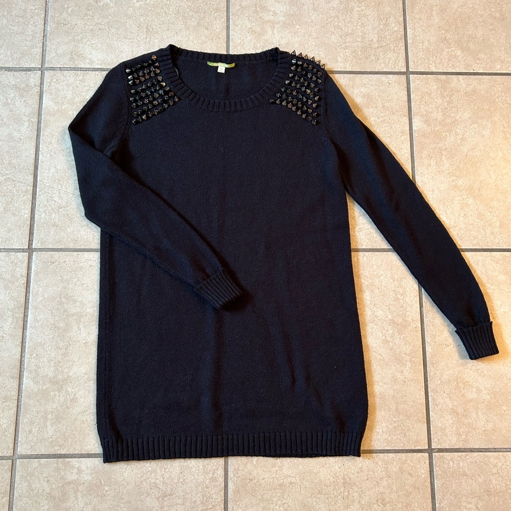 🌺EUC Gianni Bini sweater size XS